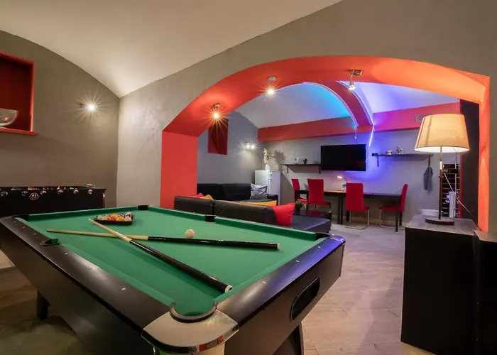 Party Underground With Pooltable